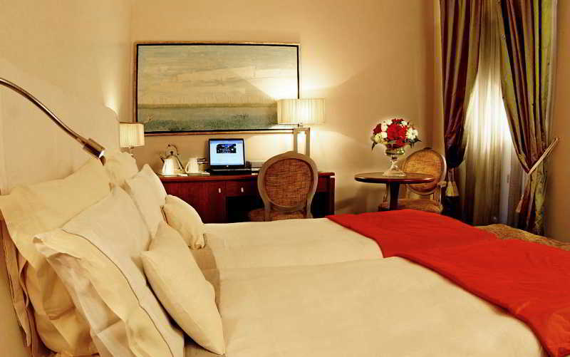 Vivaldi Luxury 3* Roma