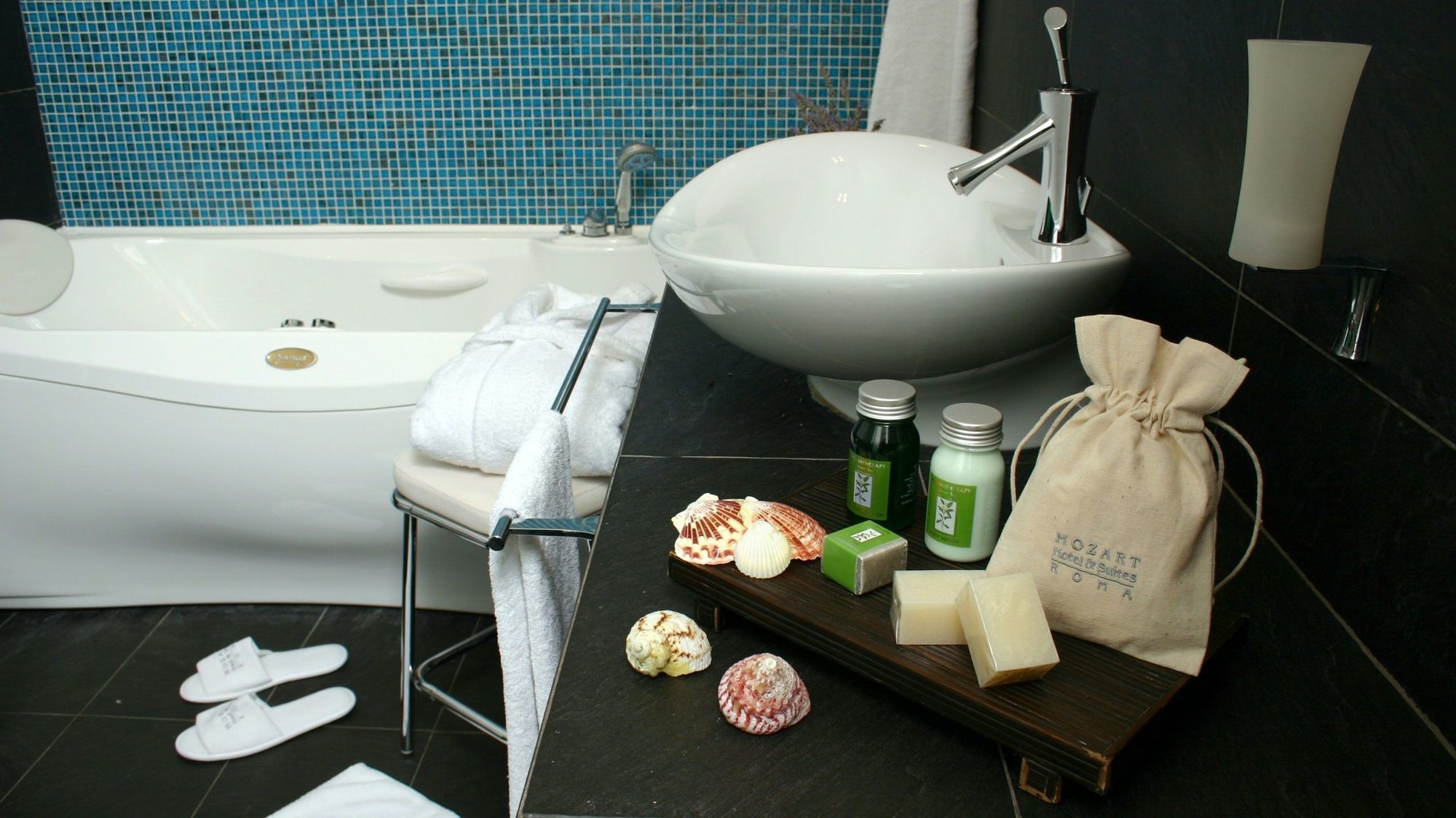 Vivaldi Luxury Hotel
